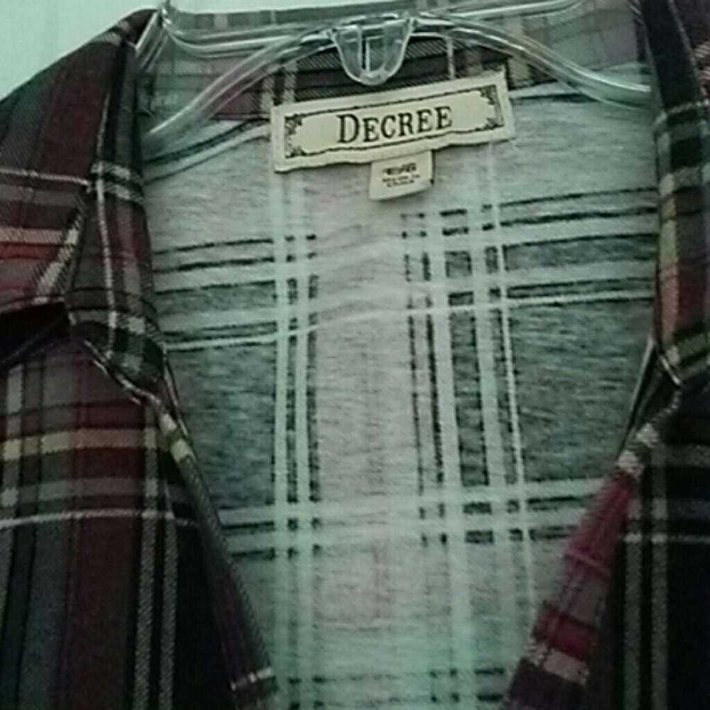Decree Long Top - Picture 2 of 4